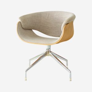 Red Chair - Hình ảnh 1